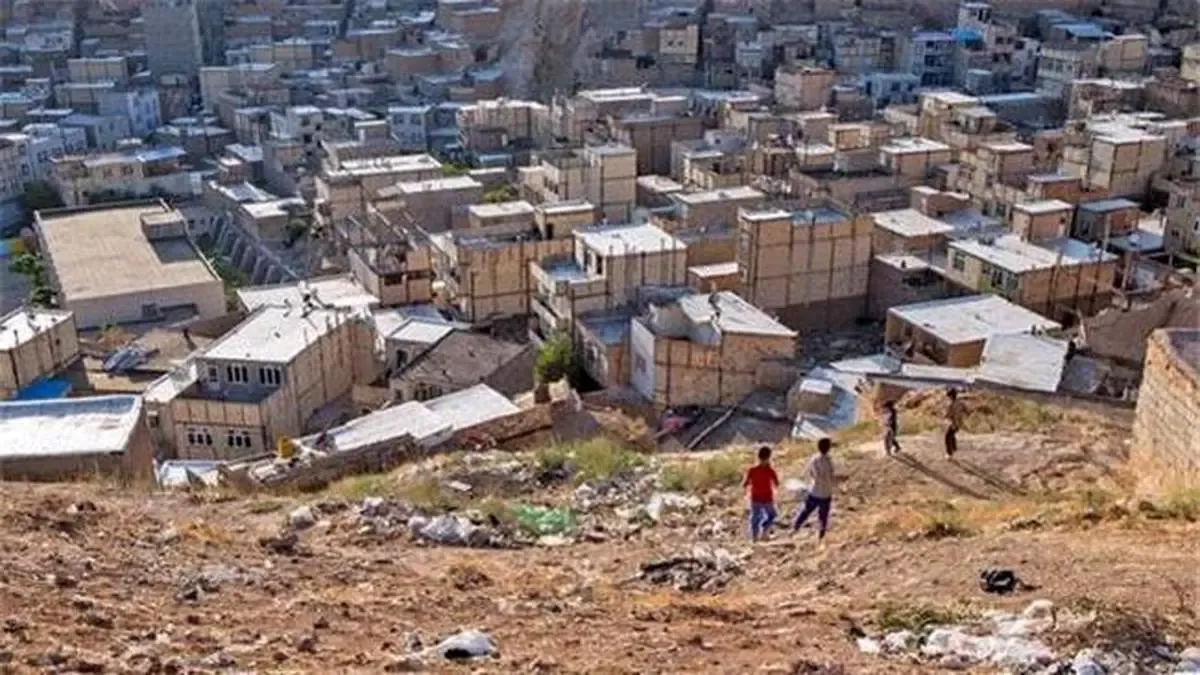 افزایش مهاجران ناشی از فقر/پدیده «حاشیه‌نشینی فرهنگی» در مناطق بالای شهر