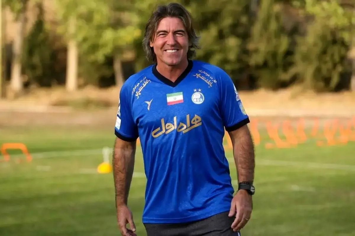 ساپینتو از ایران رفت