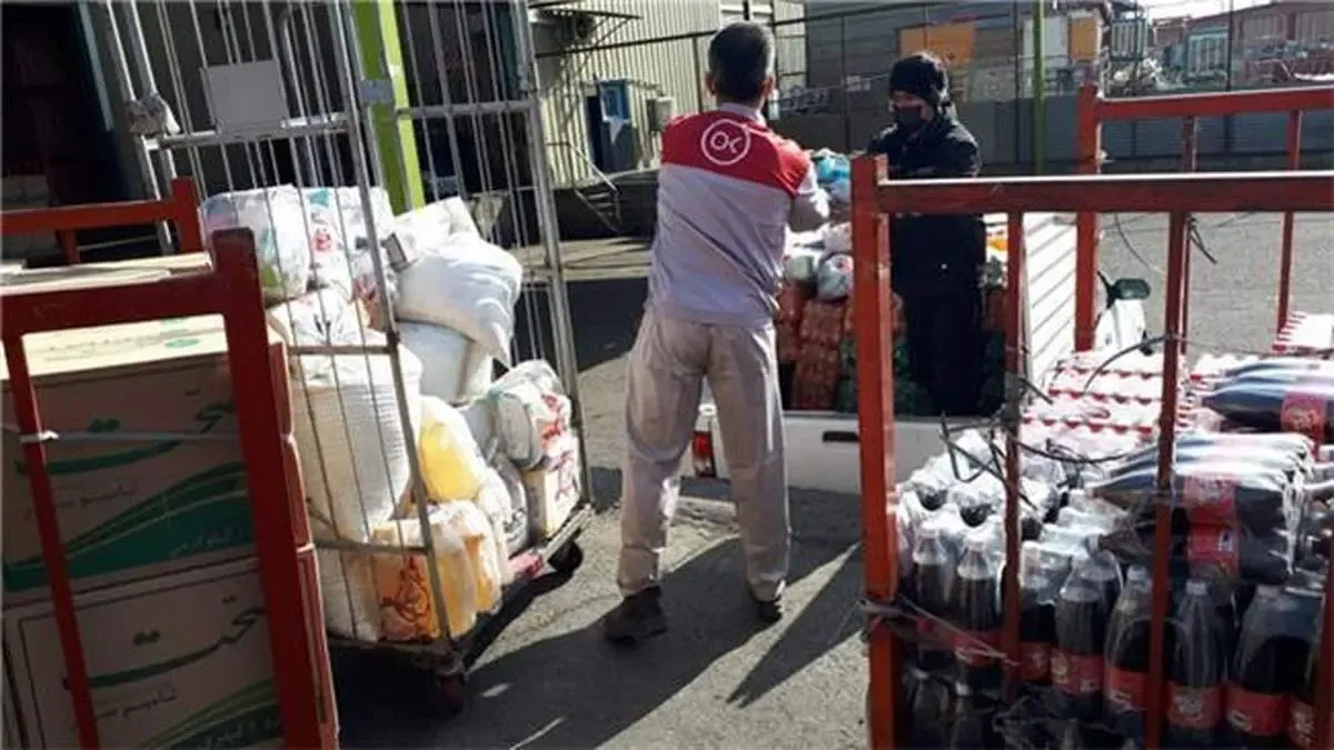 اهداء محموله کالاهای اساسی به موسسه خیریه نگهداری از معلولین ذهنی و سالمندان آشتیان