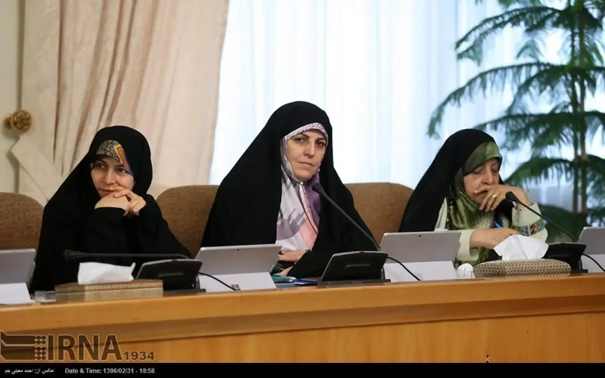 این افراد معاون زنان و خانواده رییس جمهور را مشخص می کنند