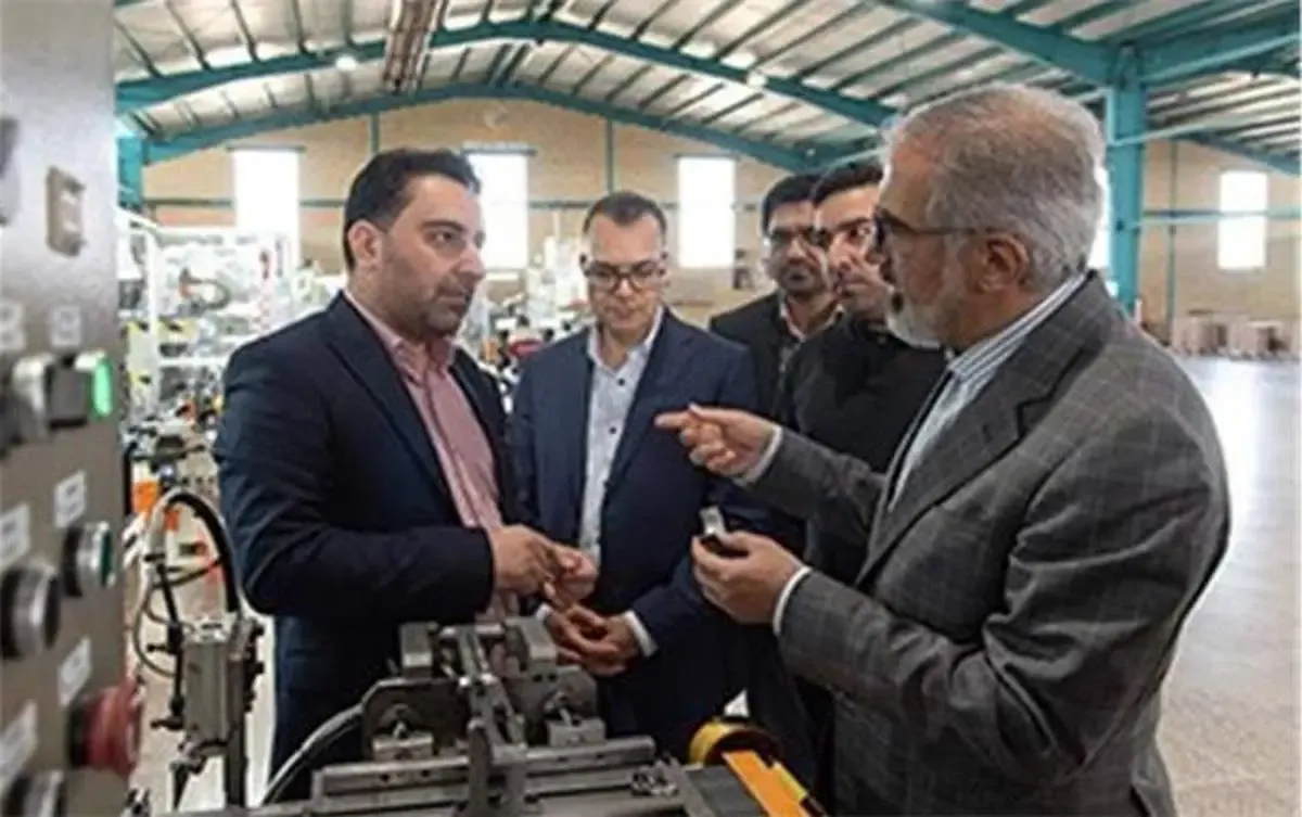 حمایت۱۳هزار میلیارد ریالی از صنایع این شهرستان/توسعه اشتغال و افزایش تولید از مهمترین وظایف این بانک است