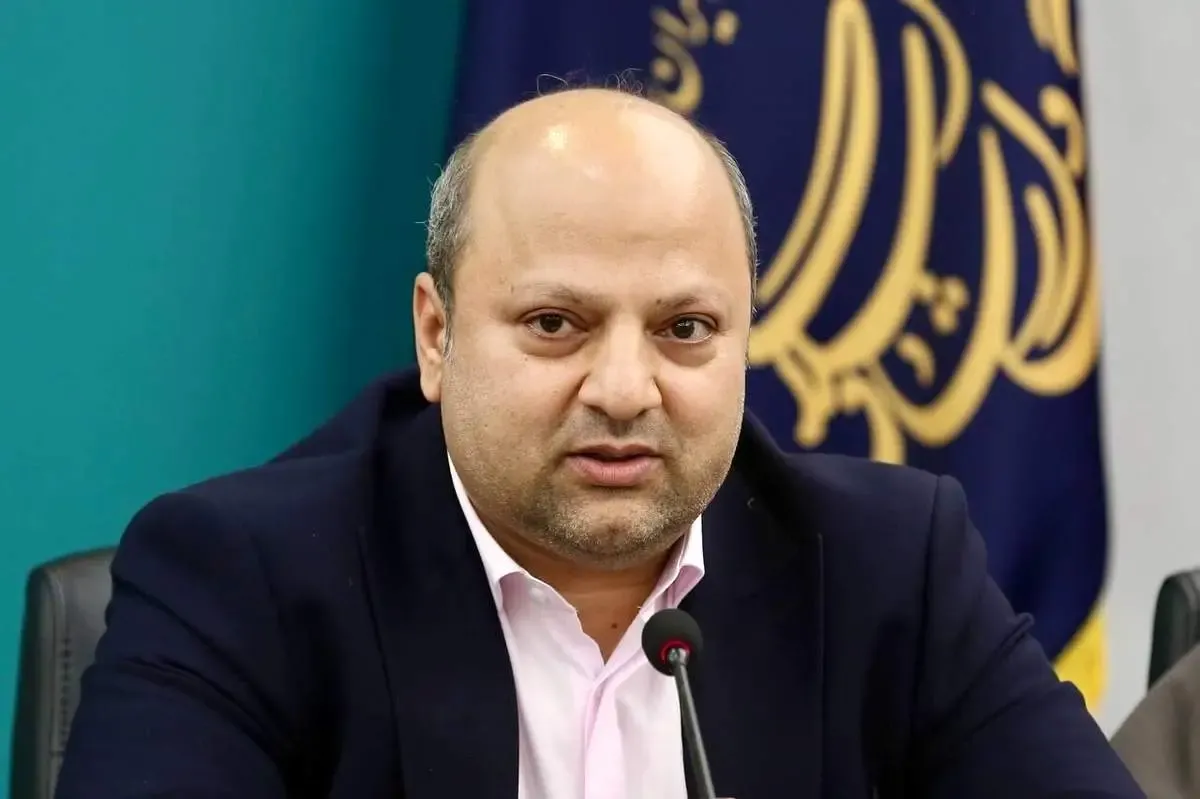 معاون رسانه‌ای وزارت ارشاد هشدار داد/ به بال‌های سیمرغ تمدن ایرانی‌ـ‌اسلامی سنگ نزنید