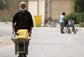 بحران آب در گوشه و کنار کشور | از 8 ساعت بیآبی بوکان در روز تا فرونشست زمین یک مدرسه در اصفهان