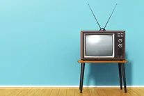 تصویر بازیگر بی‌حجاب مقابل دوربین صداوسیما