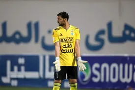 یک پرسپولیسی آبیپوش شد!