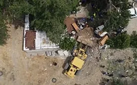 ساخت وسازهای ناایمن و غیر مجاز محله اسلام آباد جمع آوری شد