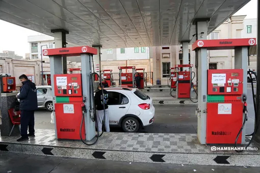سخنگوی جایگاه داران بنزین: مردم صبوری کنند/ سوخت به اندازه کافی موجود است