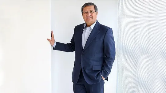 بازگشت همتی