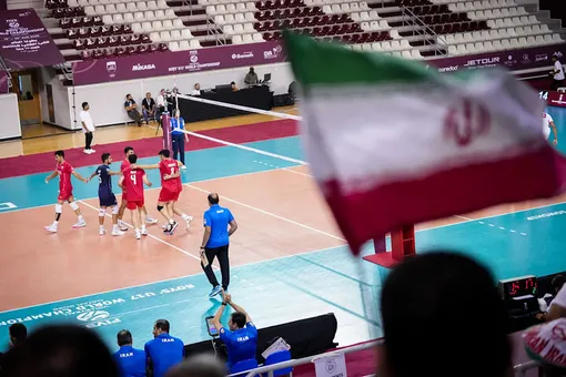 صعود نوجوانان والیبال به نیمه‌نهایی قهرمانی جهان/ زمان بازی بعدی