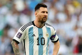 لیونل مسی با مدل موی متفاوت/ عکس