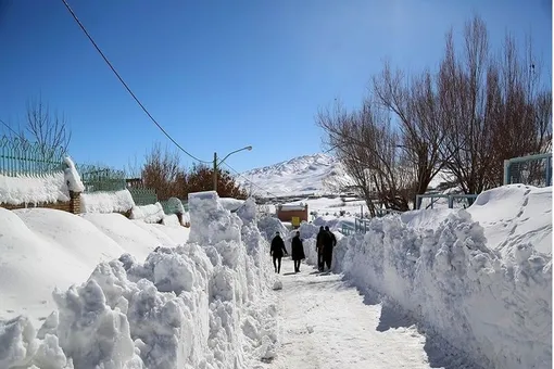 بارش برف پنجشنبه ۹ مهر در البرز و اردبیل و مازندران و گلستان