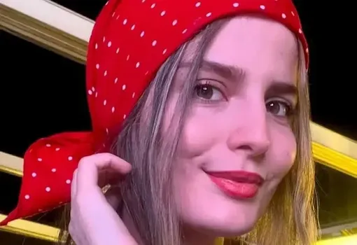 بیوگرافی غزاله اکرمی و همسرش + عکس حلقه ازدواجش