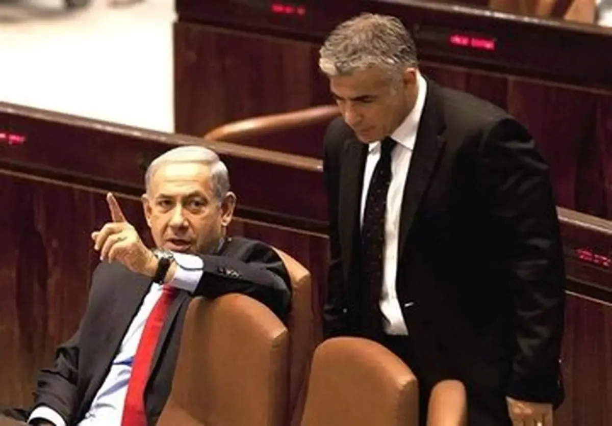 لاپید خطاب به نتانیاهو/ در زمان شما، ایران برای اولین بار به ما حمله کرد