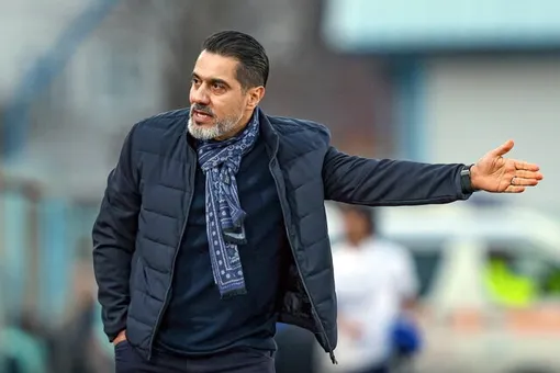 تعلیق همکاری پرسپولیس با افشین پیروانی