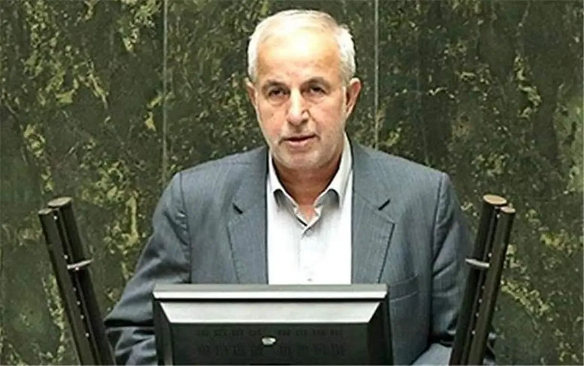 کوچکی‌نژاد: واردات بیش از حد برنج کشاورزان را دچار مشکل کرده است/ ضعف مدیریتی در حوزه دخانیات این بخش را با شکست روبروکرده است