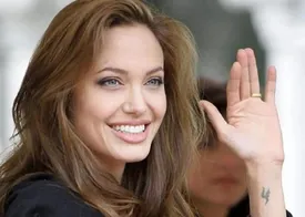 پای آنجلینا جولی به تلویزیون ایران باز شد!