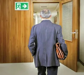 دولت عقب نشست؛ گشت ارشاد مدیران به معنی بگیر و ببند نیست