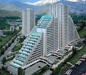 نوسازی ۵۸۰۰ بلوک فرسوده تهران در ۱۴۰۲/ تصمیمات تازه برای اطراف برج های آتی ساز