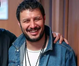 پشت صحنه سریال زخم کاری/ جواد عزتی و رعنا آزادی‌ور