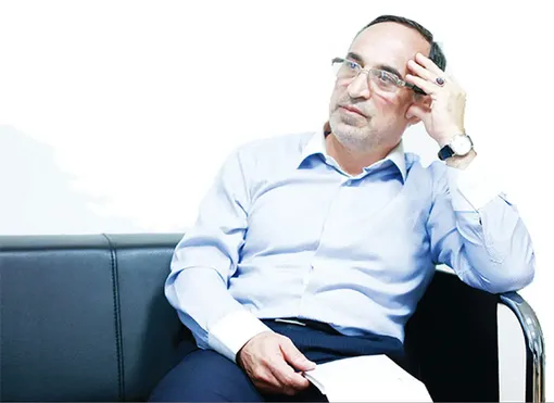 انتخاب مدیر لایق حق الناس است