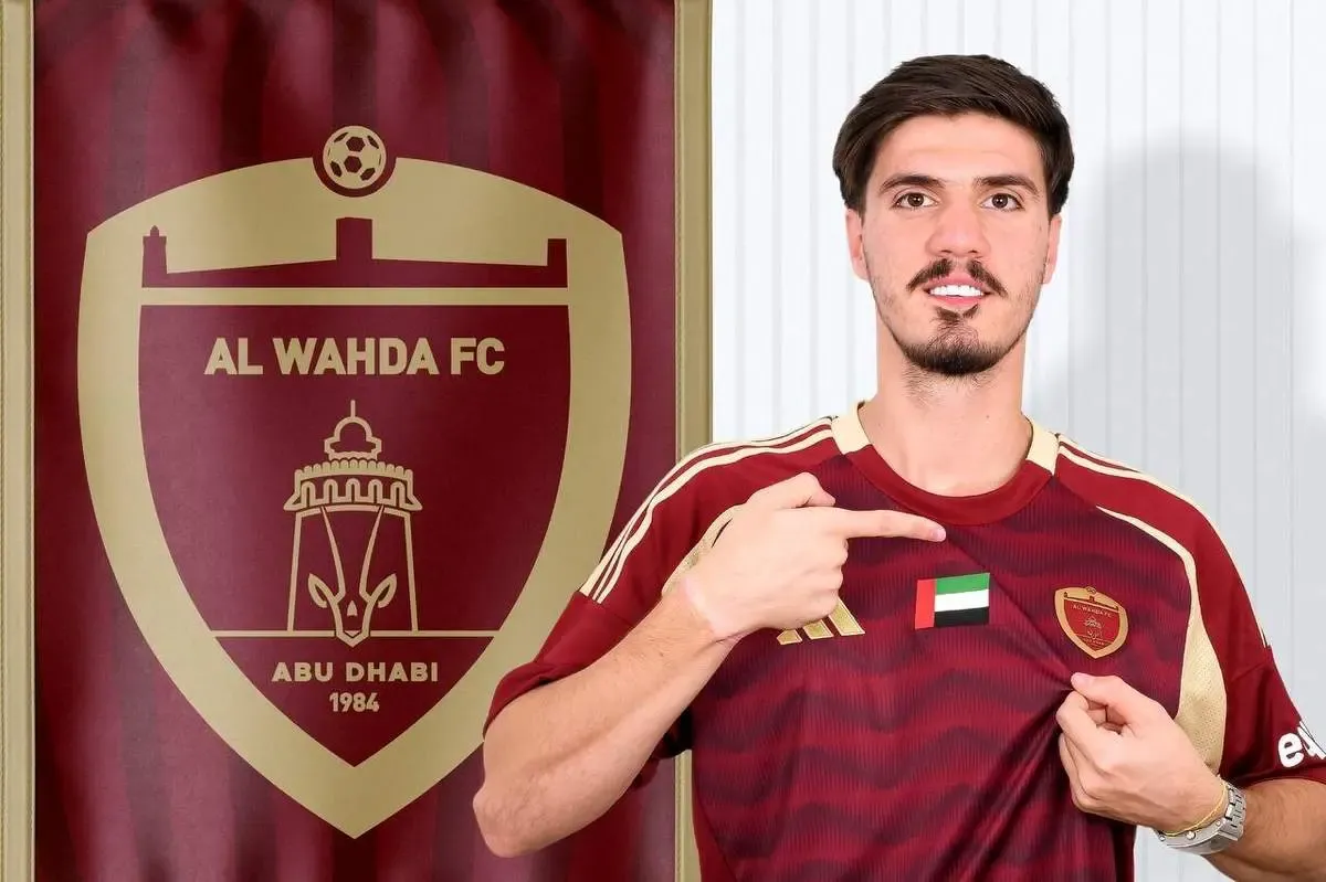 ستاره جدید فوتبال ایران وارد امارات شد؛ جزئیات قرارداد جنجالی افشا شد!