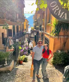 عکس بهاری وحید هاشمیان و دخترش در ایتالیا