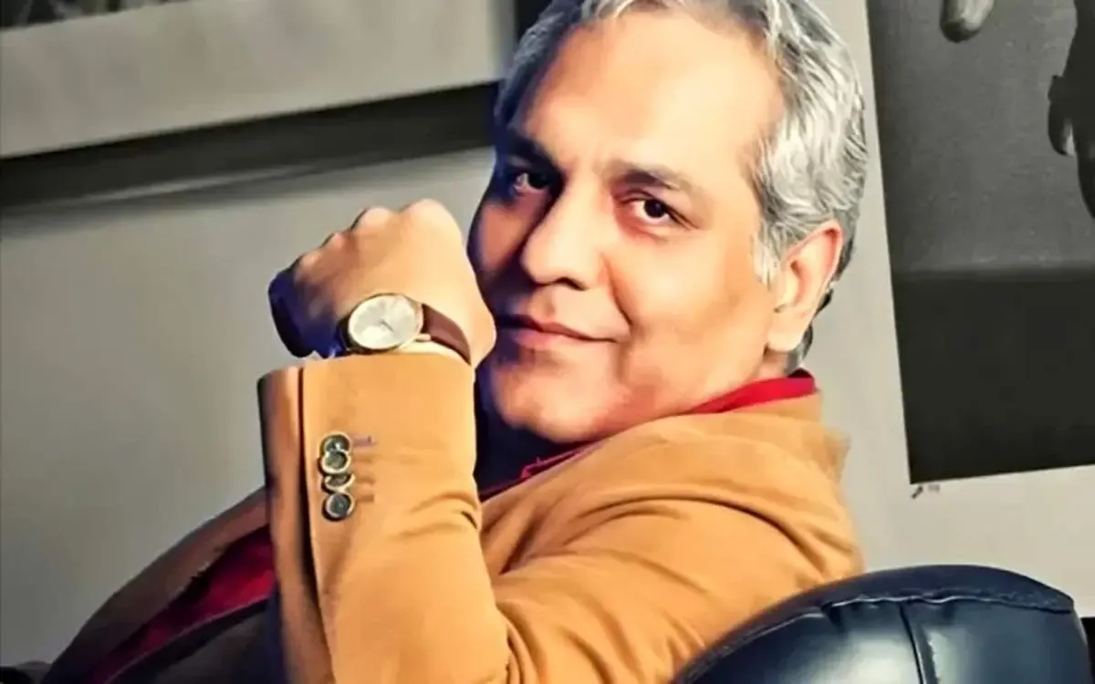 عکس / مهران مدیری در پشت صحنه سریال تاسیان