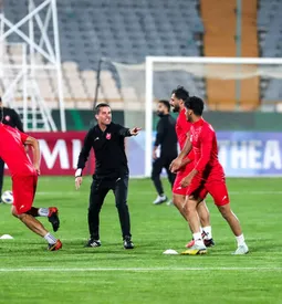 بین مدعیان وضعیت استقلال بهتر است ؛ پرسپولیس با وجود آل‌کثیر مشکل مهاجم ندارد