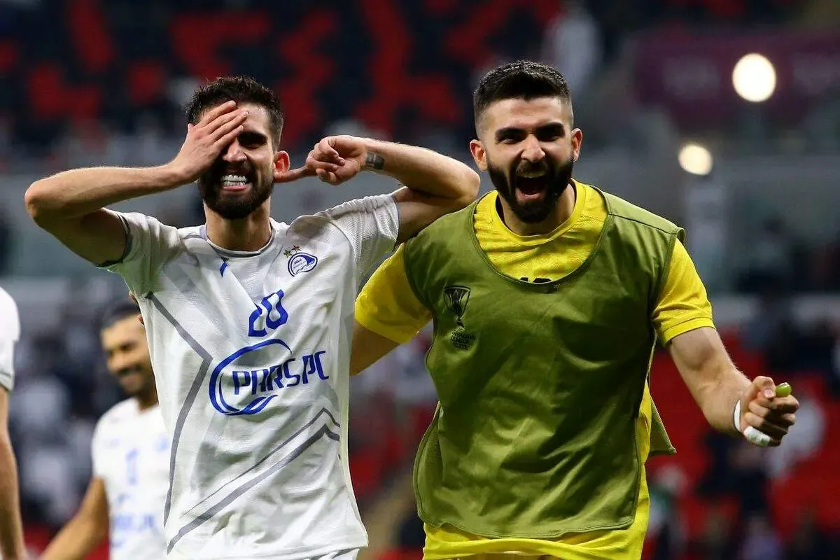 مصدومین استقلال رسیدند/ دست مجتبی جباری باز شد