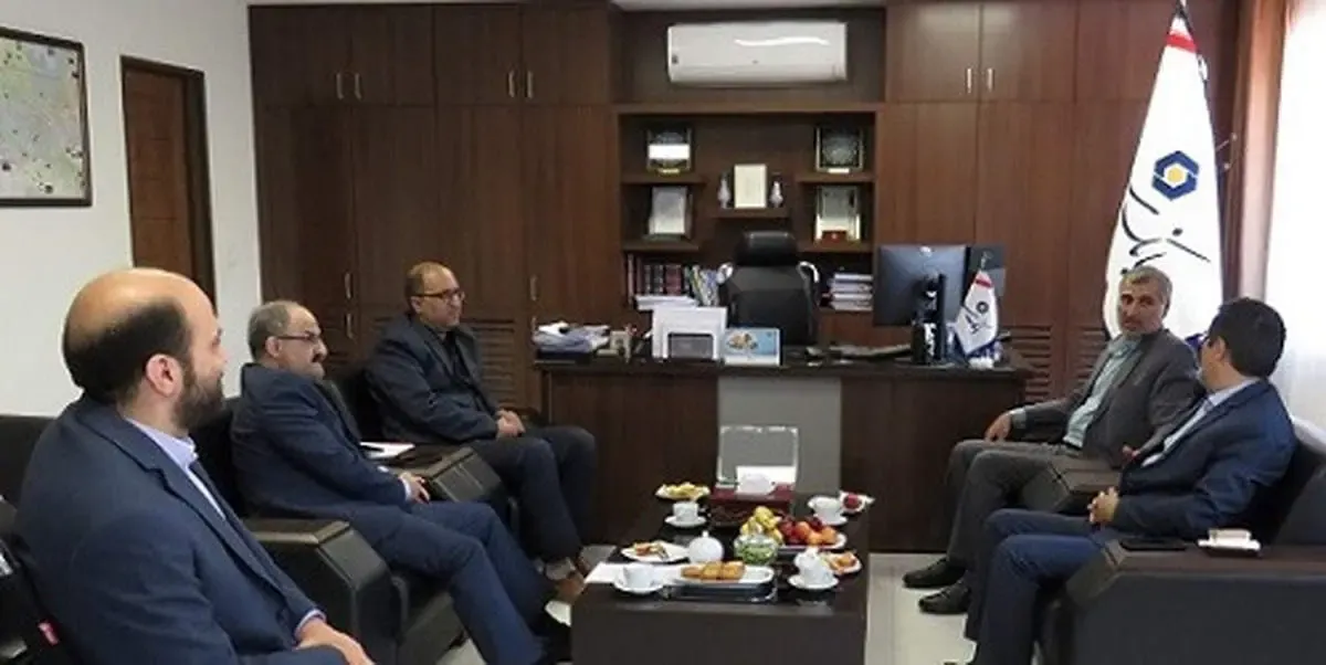 تقدیر مدیر کل کمیته امداد امام خمینی(ره) استان خراسان از بانک سینا