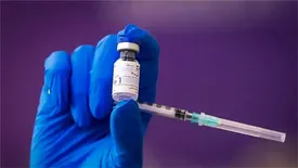 آغاز واکسیناسیون افراد بالای ۵۰ سال کشور از سیستان و بلوچستان