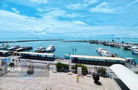 سفر به جزیره هرمز تعطیل شد/برقراری مسیر دریایی قشم به بندرعباس