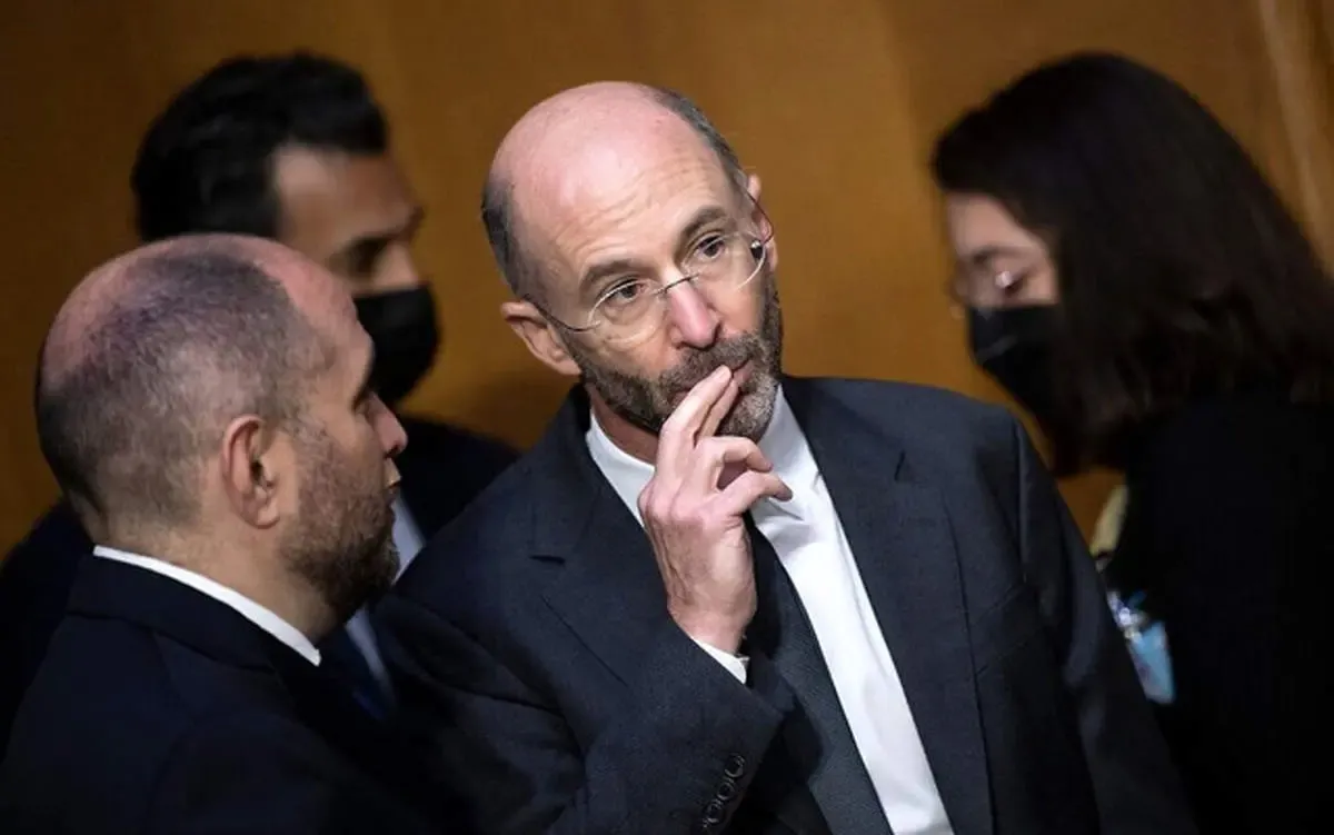 تحقیقات اف‌بی‌آی درباره  رابرت مالی | نماینده ویژه دولت آمریکا در امور ایران همچنان در مرخصی است