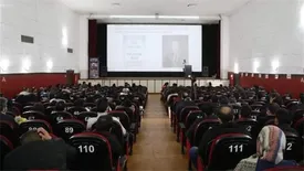 سمینار «خانواده بانشاط» ویژه کارکنان شرکت گلگهر برگزار شد