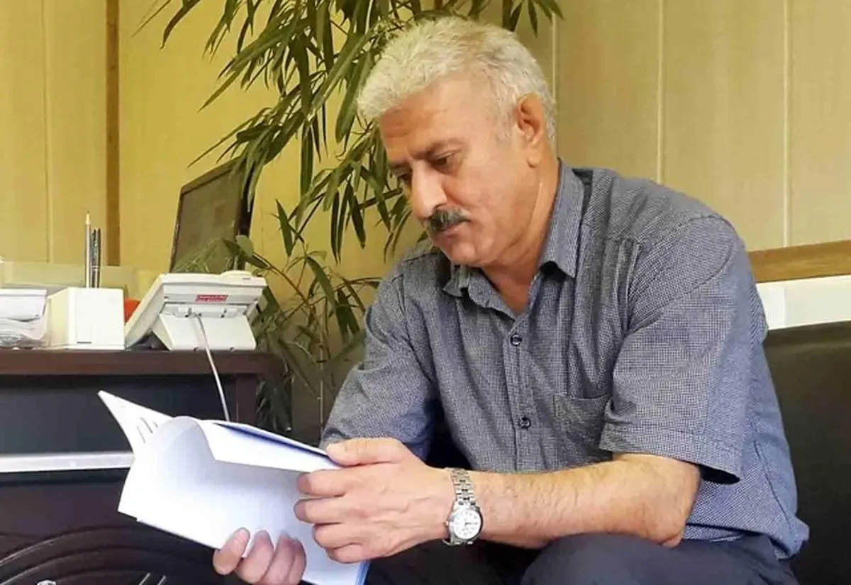 همه باید روزی به شعر بازگردند | شعر به سمت هیچ نظریه‌ای حرکت نمی‌کند