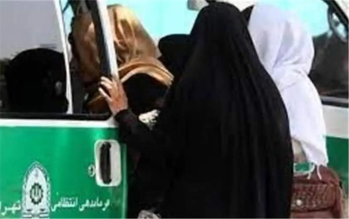 مقام قضایی: «همسایگان»، بی‌حجاب‌ها را به پلیس، «گزارش» کنن/ محاکم این افراد را احضار می‌کنند و در چارچوب قانون با آن‌ها برخورد خواهد شد.