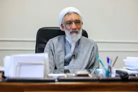 استقبال پورمحمدی از سخنان ظریف: سر مردم شیره نمالید؛ با اعداد بازی نکنید!