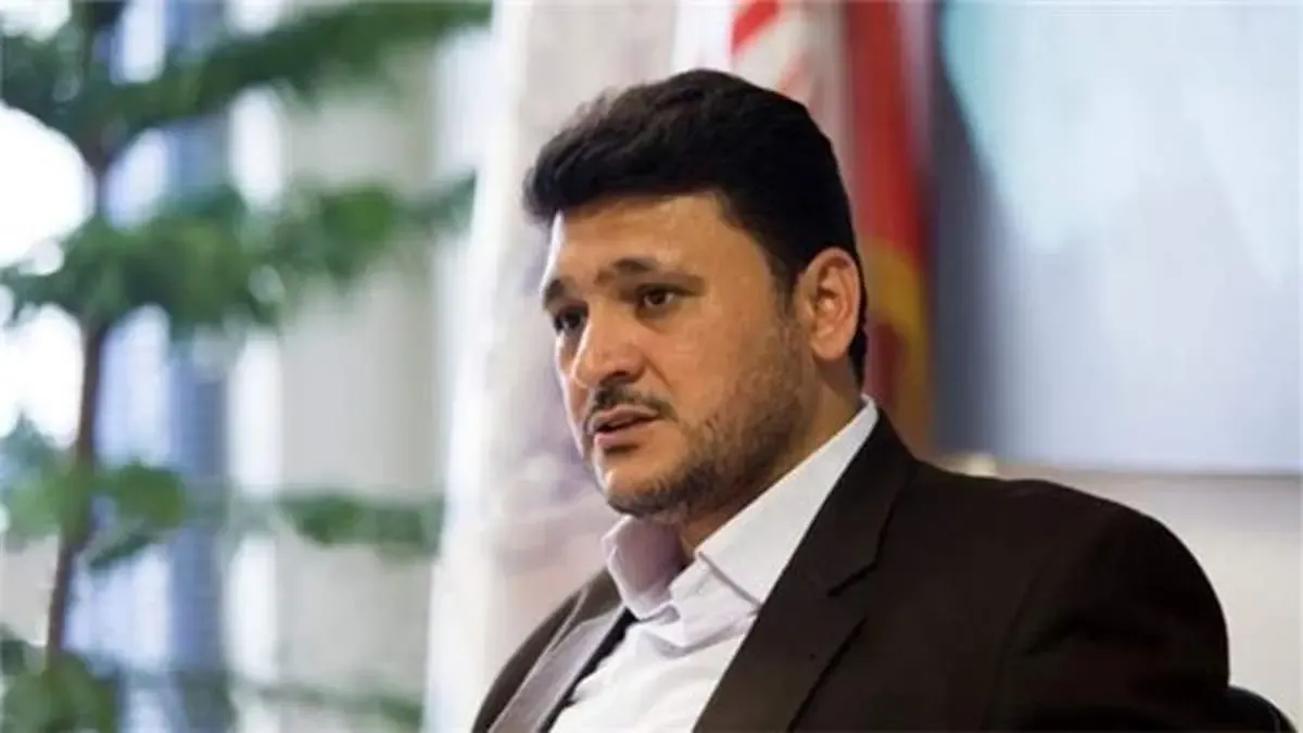 برخی از اصلاح‌طلبان از آقایان عارف و خاتمی توقع رفتار پوپولیستی و اپوزیسیونی دارند/ جریان اصلاحات از درون ضربه می‌خورد/ اگر روزی احمدی‌نژاد، گزینه نهایی برخی از جریان‌های اصلاح‌طلب شد، تعجب نکنیم