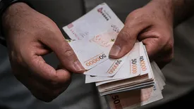 مبلغ عیدی کارگران، کارمندان و بازنشستگان/ زمان واریز