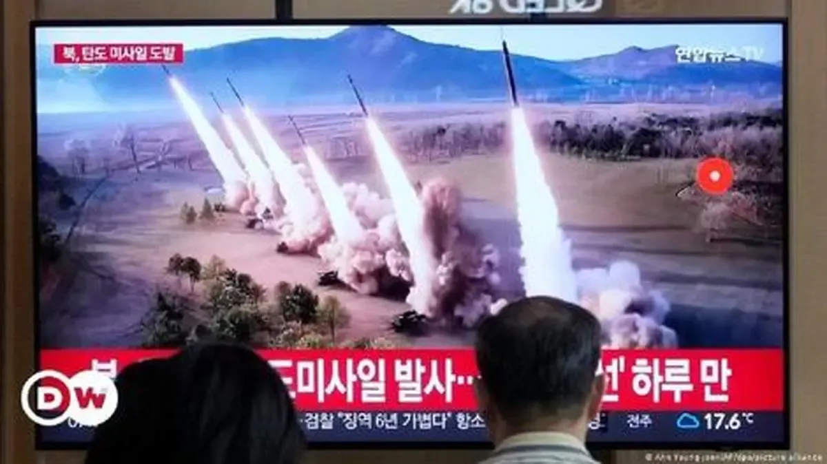 کره شمالی ۱۰ موشک بالستیک آزمایش کرد