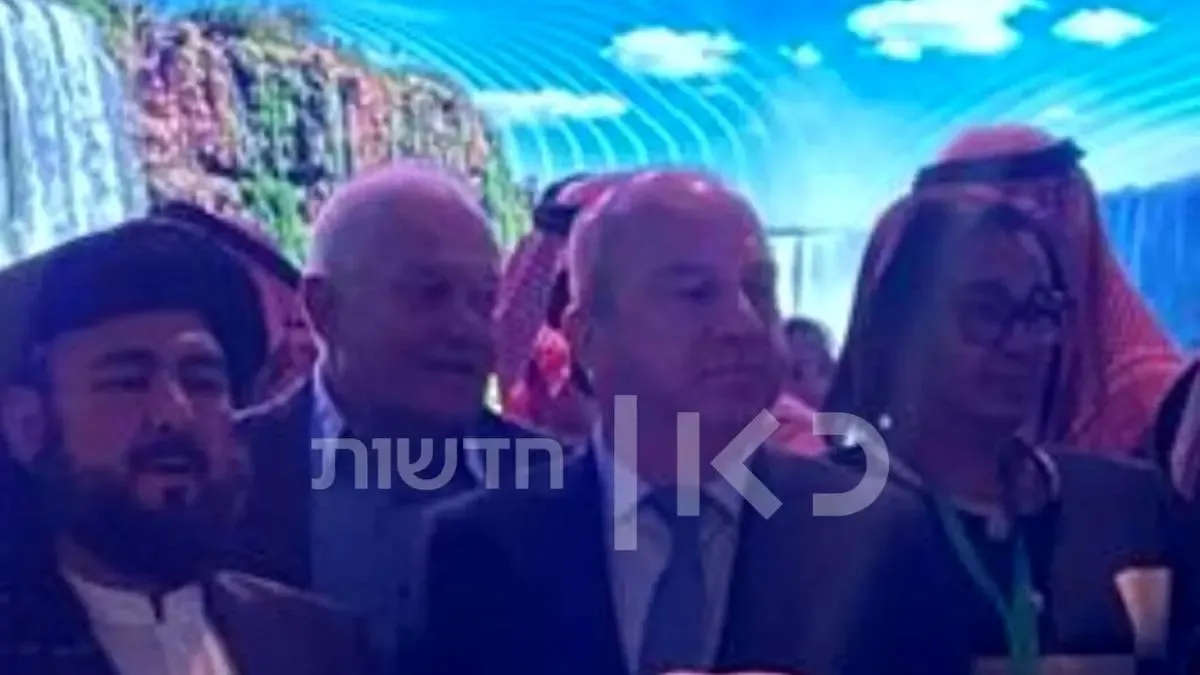 خودداری وزیر سوری از عکس گرفتن با همتای اسراییلی