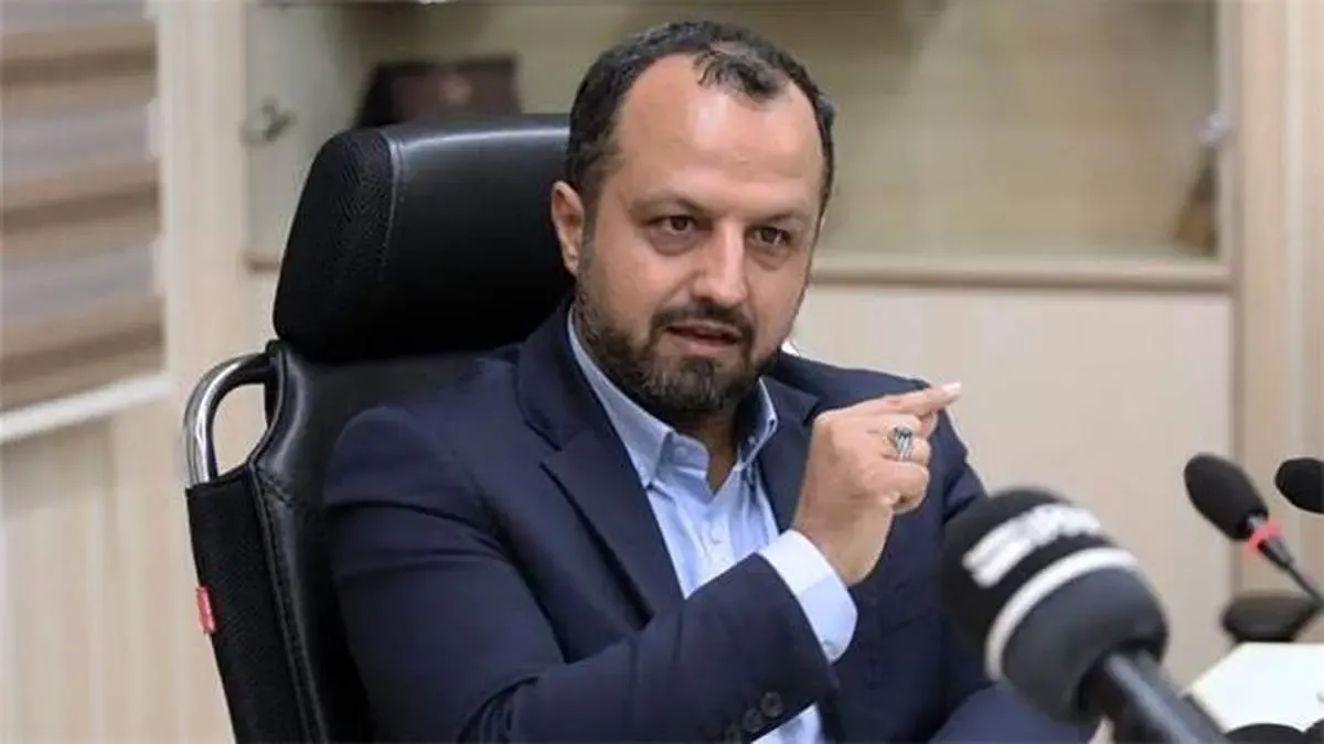 اجماع وزارت اقتصاد، نفت، صمت و بانک مرکزی برای رونق بورس/ نظام قیمت گذاری خودرو به زودی تغییر می کند