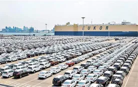 ابهامات و سردرگرمی در واردات خودروهای کارکرده/ آیا هر ایرانی می‌تواند خودرو وارد کند؟