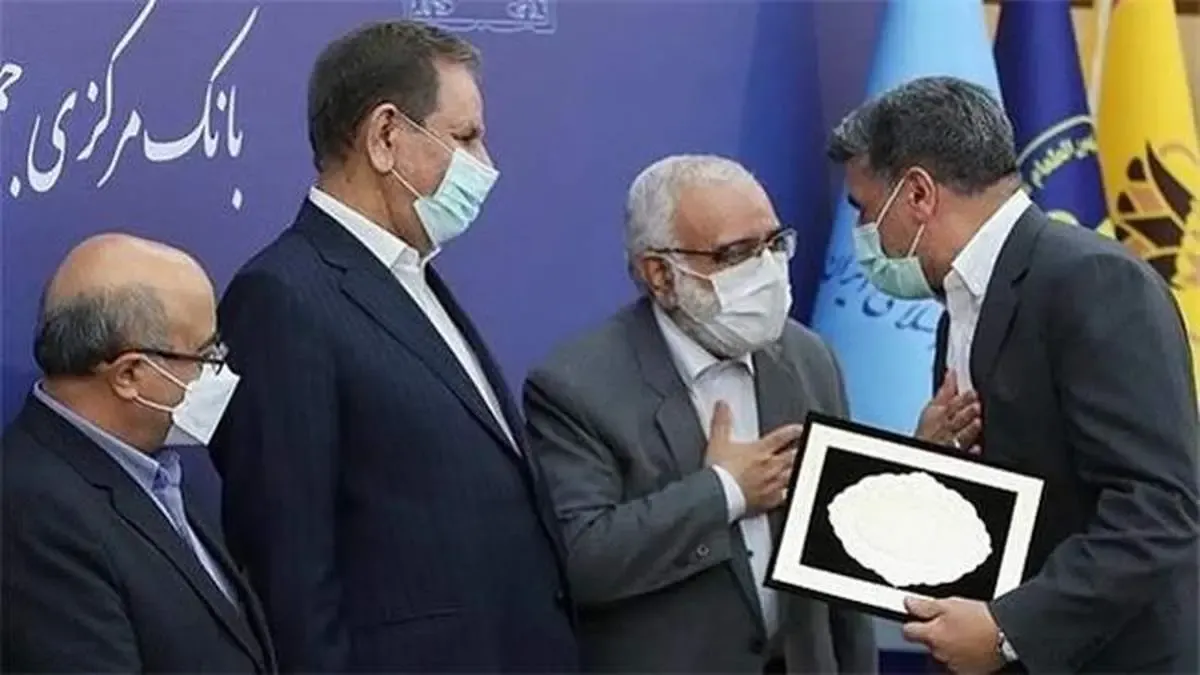 تجلیل رئیس کمیته امداد از اشتغالزایی بانک صادرات ایران برای محرومان