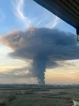 ببینید/ آتش‌سوزی در کارخانه شرکت کاله در آمل