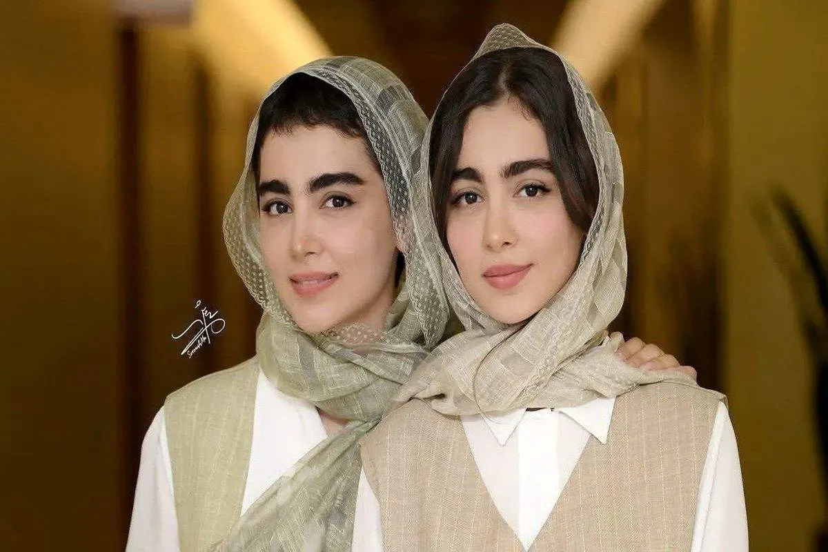 عکس چهار نفری دوقلوهای سریال پایتخت در کنار هم!