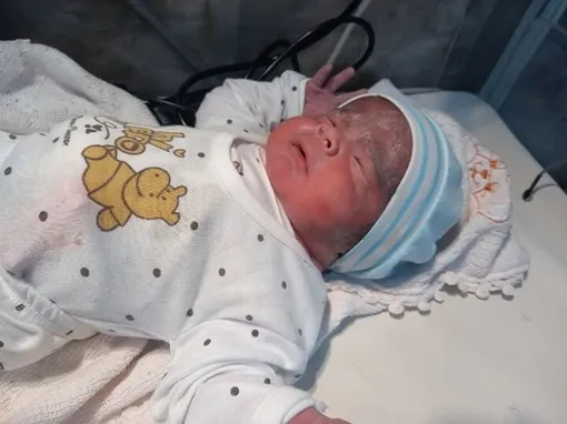 اعطای کارت «امید مادر» به متولدین ۱۴۰۵