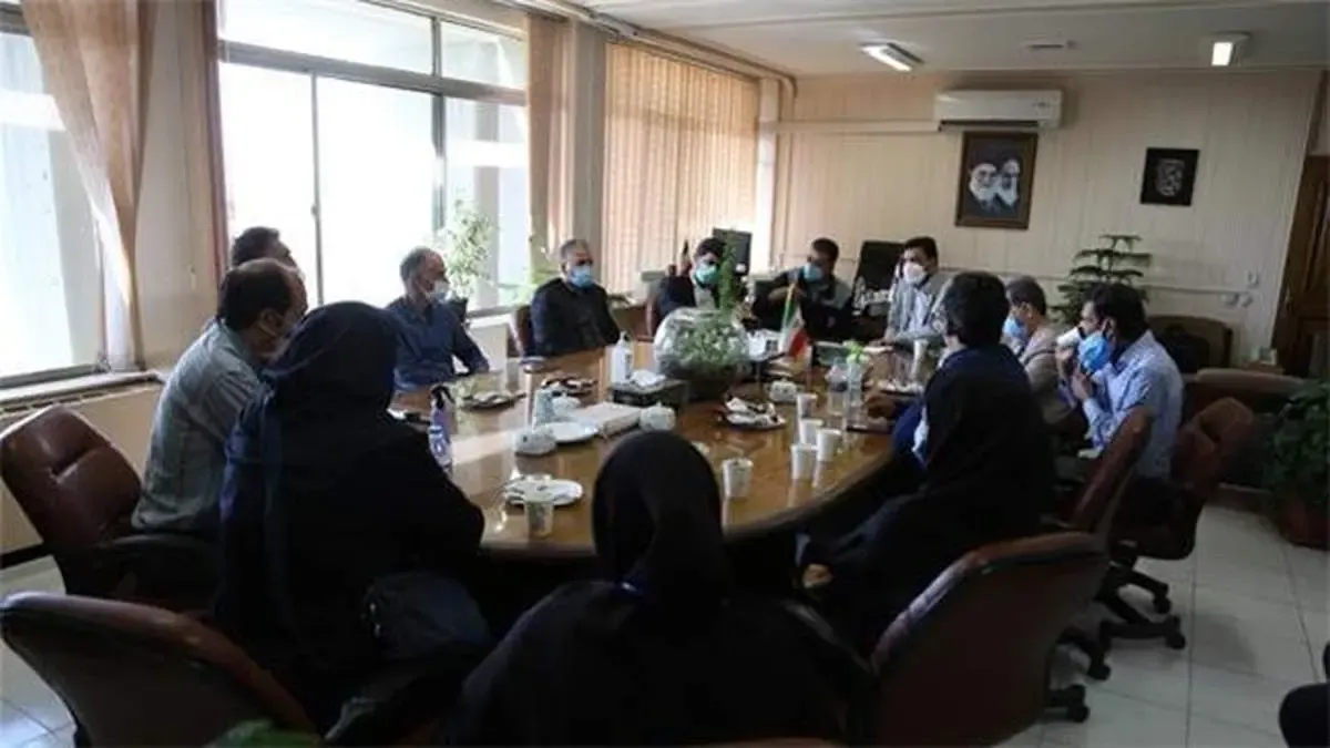 ذوب آهن با واکسیناسیون کارکنان، دو مقوله سلامت و تولید را در کنار یکدیگر دارد