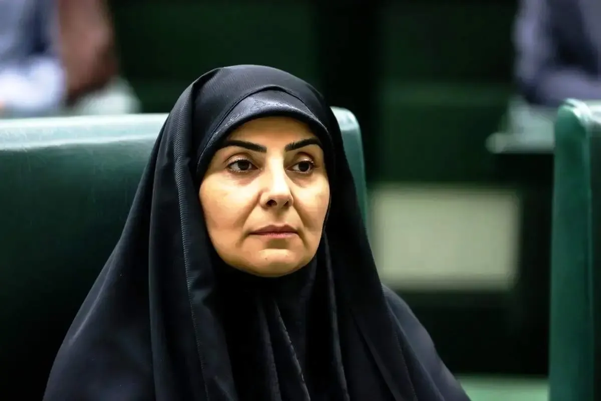 تدارکات  تندروها  برای حذف دومین  وزیر