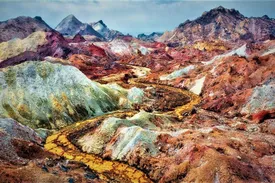 هزینه سفر نوروزی به جزیره هرمز چقدر است؟